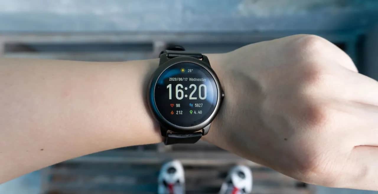 Jak aplikacja do parowania telefonu z zegarkiem może ułatwić życie?